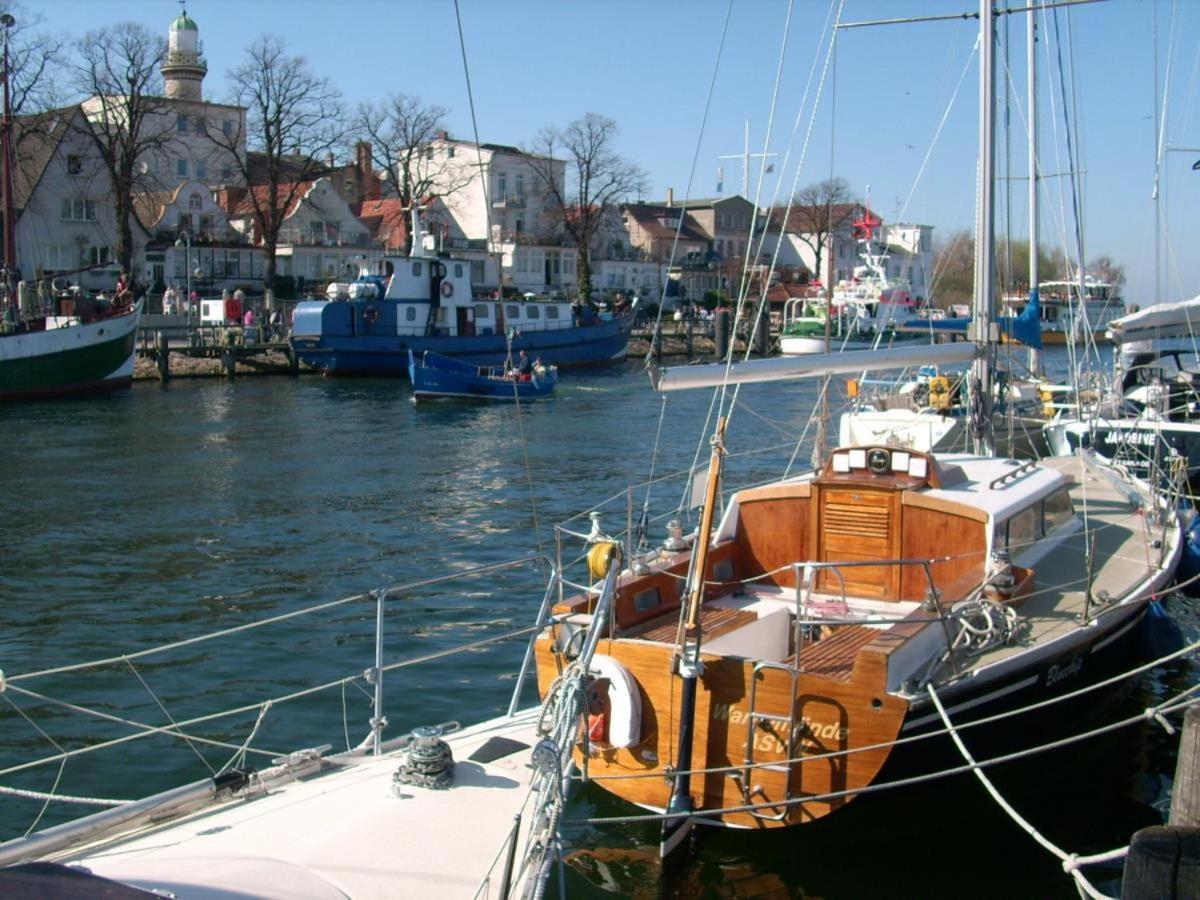 Ostseeblick, Direkt Am Alten Strom Росток Экстерьер фото